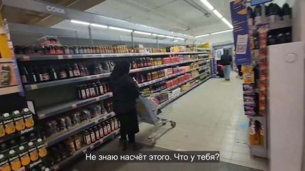 Ep.206 This Place Has It All (Russian Subtitles)