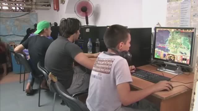 Компьютерные клубы нулевых