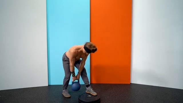 Румынская тяга с гирей с одной на возвышении спереди / KB Front Foot Elevated Single Leg RRL смотреть онлайн