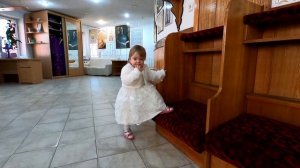 Тихо плакал ангел , может это ты!.