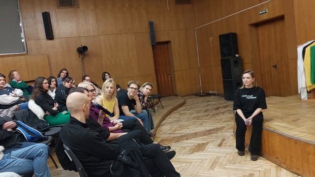 Клуб "Актерский карандаш". Встреча с Дарьей Рокс, руководителем  playback-театра Ракурс. часть 1.