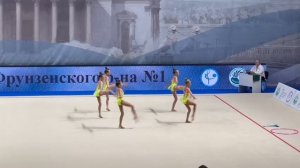 Художественная гимнастика, групповое упражнение по программе 2 спортивного разряда, 2015 год рождени