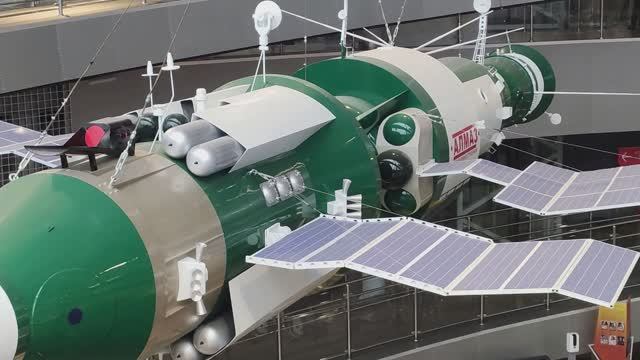 Музей истории космонавтики имени Циолковского в Калуге смотреть онлайн