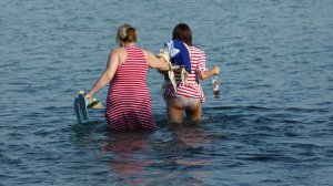 А мне любое море по колено - Квака-задавака_