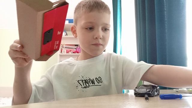 обзор игрушечного автомобиля Lamborghini Revuelto