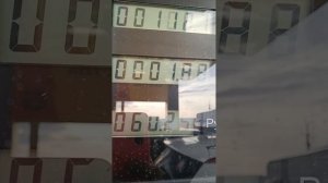 Сейчас два кредита и две чери ,ЧЕРЕЕВОД воот 😁😁