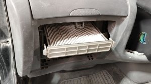 Как поменять салонный фильтр Toyota FunCargo 🛺☃️🔥