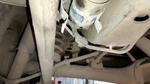 Как поменять топливный фильтр Нива Тревел