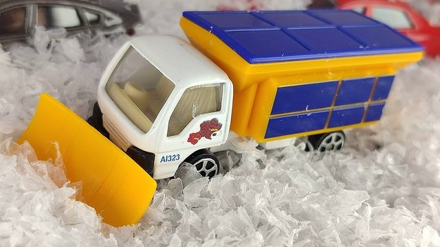 MITSUBISHI FUSO СНЕГОУБОРОЧНЯ МАШИНА смотреть онлайн