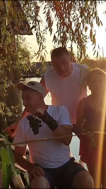 Веселые дельфины Встреча друзей Летняя радость Рыбалка на Кубани смотреть онлайн