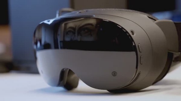 Steam Frame (2025) - обзор