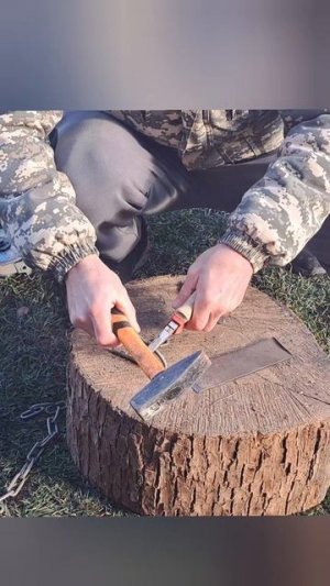 Установка замка на дверь хаты