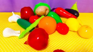 Фрукты овощи игрушки для детей.Играть.Игра.Угадать