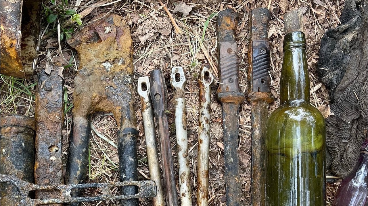 Коп по войне. Раскопали глубокий немецкий бункер на болоте. смотреть онлайн