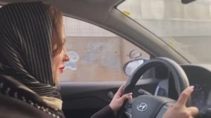 Обучение вождению. Первое занятие с Ольгой: первая поездка по городу, учимся управлять автомобилем