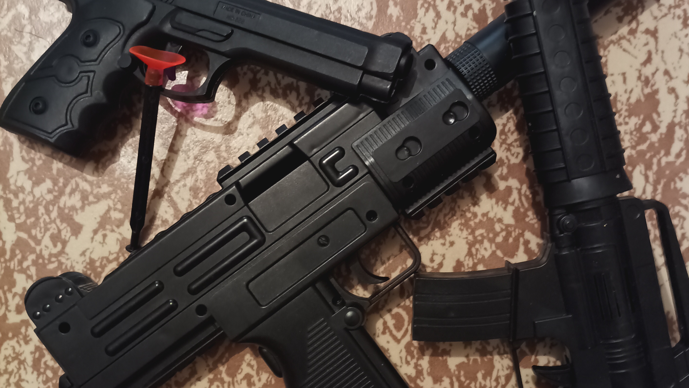 новые пистолеты и автоматы #3