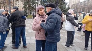 СИРЕНЕВЫЙ ВЕЧЕР