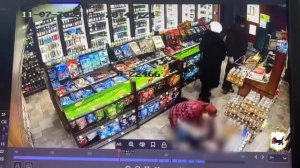 В Иркутске женщина в стиле ММА жестоко впечатала продавщицу в пол и сбежала