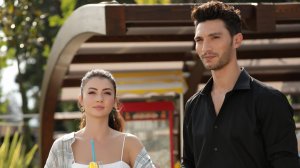 Топ 8 Самых Популярных Турецких Сериалов с БОЛЬШОЙ ХИМИЕЙ ЛЮБВИ