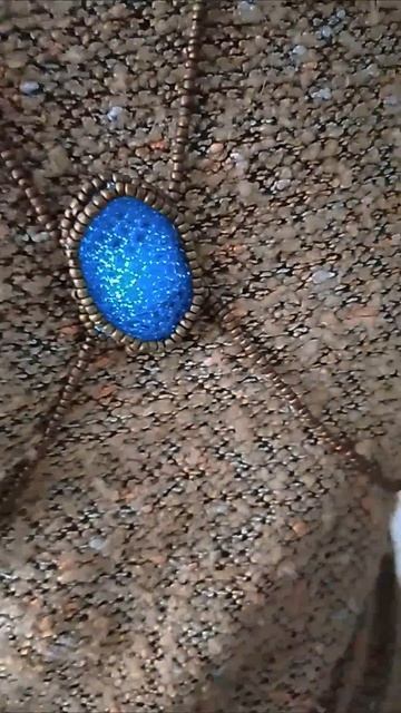 Подписывайтесь на канал, и я покажу вам эстетику бисера. #рек #бисер #украшения #ручнаяработа #краси