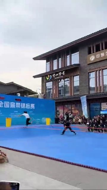 Забег смотреть онлайн