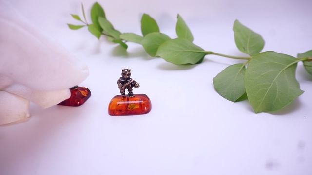 Фигурка "Кот скрипач" янтарь бронза латунь кошки кошка интерьер декор сувенир 590