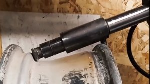 Правка восьмерки на диске и внутреннего удара.