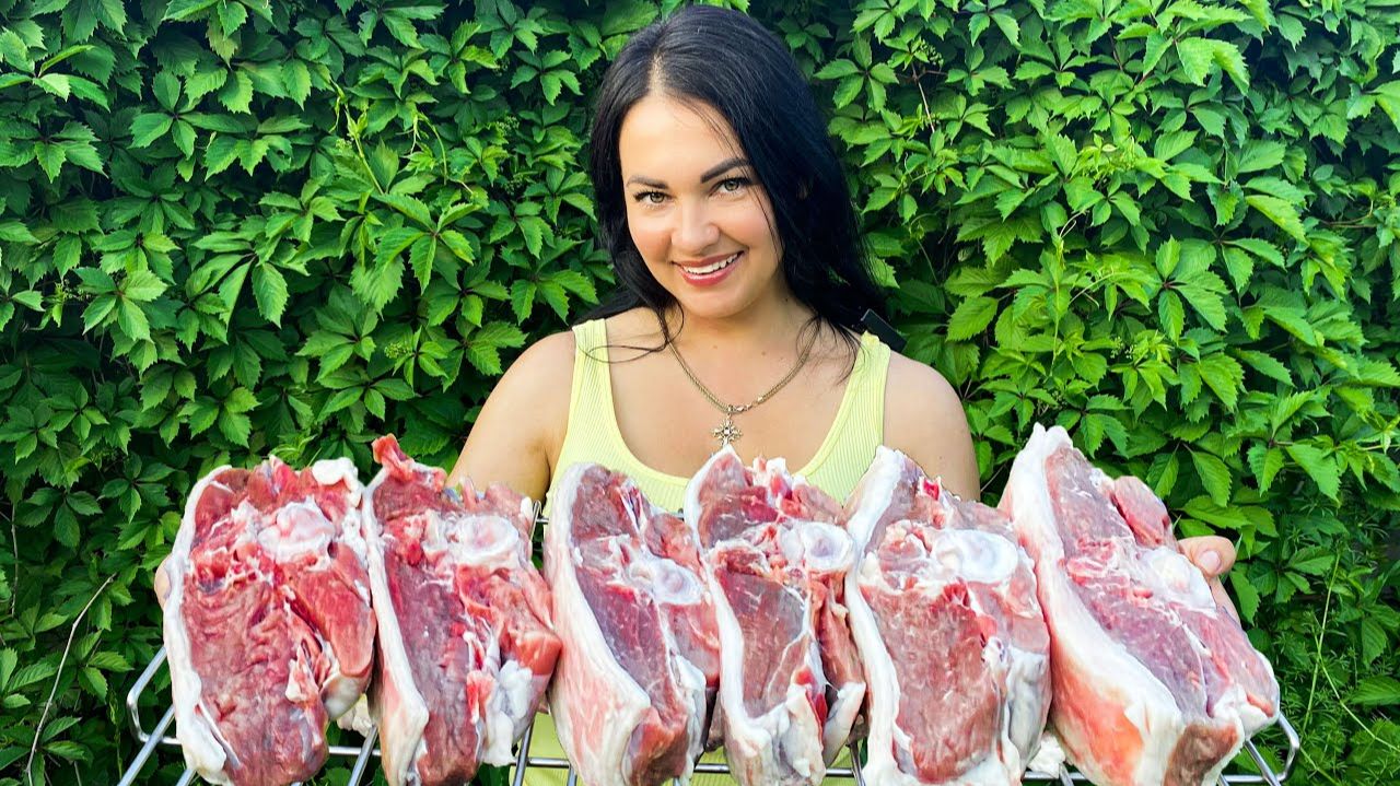 Сочный СТЕЙК из Баранины Приготовленный Нежными Женскими руками на ПРИРОДЕ смотреть онлайн