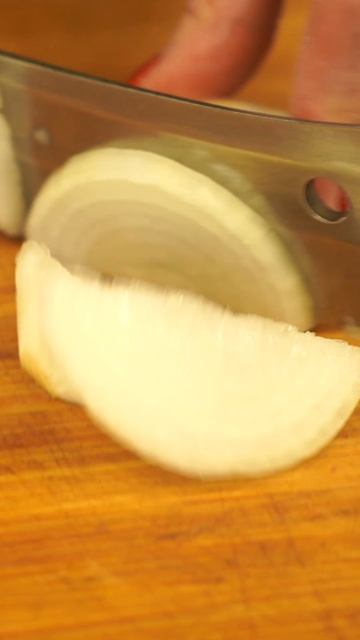 Топорик Бизон. Продуктовые тесты. смотреть онлайн