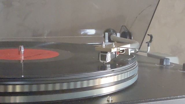 Ortofon F15 C новой  иглой Эллипс.