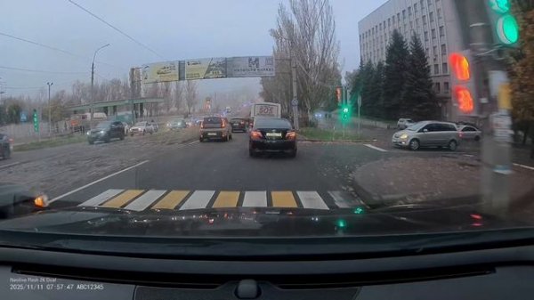 Видеорегистратор Neoline Flash 2K Dual