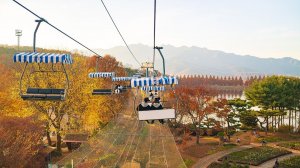 Autumn Sky Lift Ride at Seoul Grand Park｜ Peaceful Weekend Views from Above