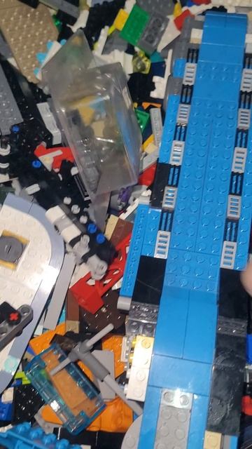 Лот Lego