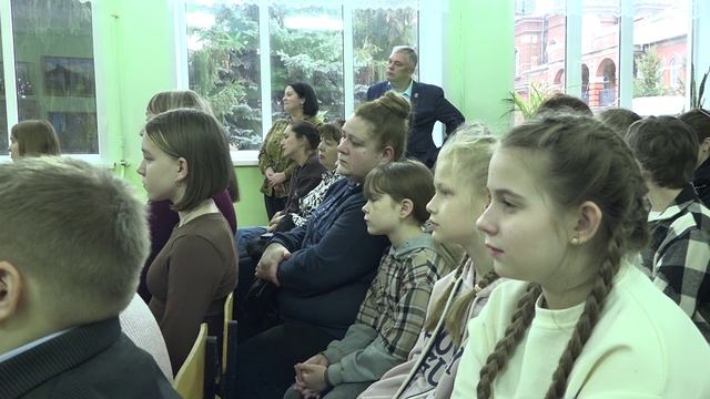 "Посвящение в юные художники" состоялось в ДХШ.mp4 смотреть онлайн