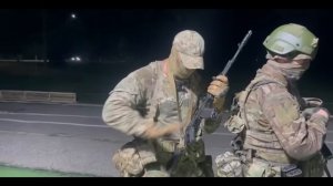 Смена магазина при работе в двойке, возможная эвакуация (1)