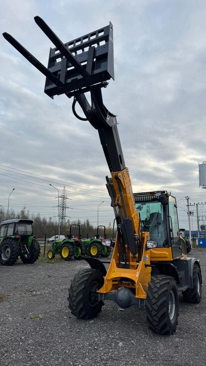 Телескопический погрузчик #Manitech #Mtech 4,5T #телескоп #телескопическийпогрузчик #polarbadger