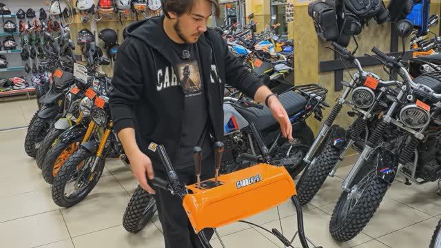 Снегоуборщик GARDEN PRO KCD24F. Краткий обзор. смотреть онлайн