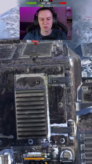 Неравная битва рачок против 4 статистов Tanks Blitz смотреть онлайн