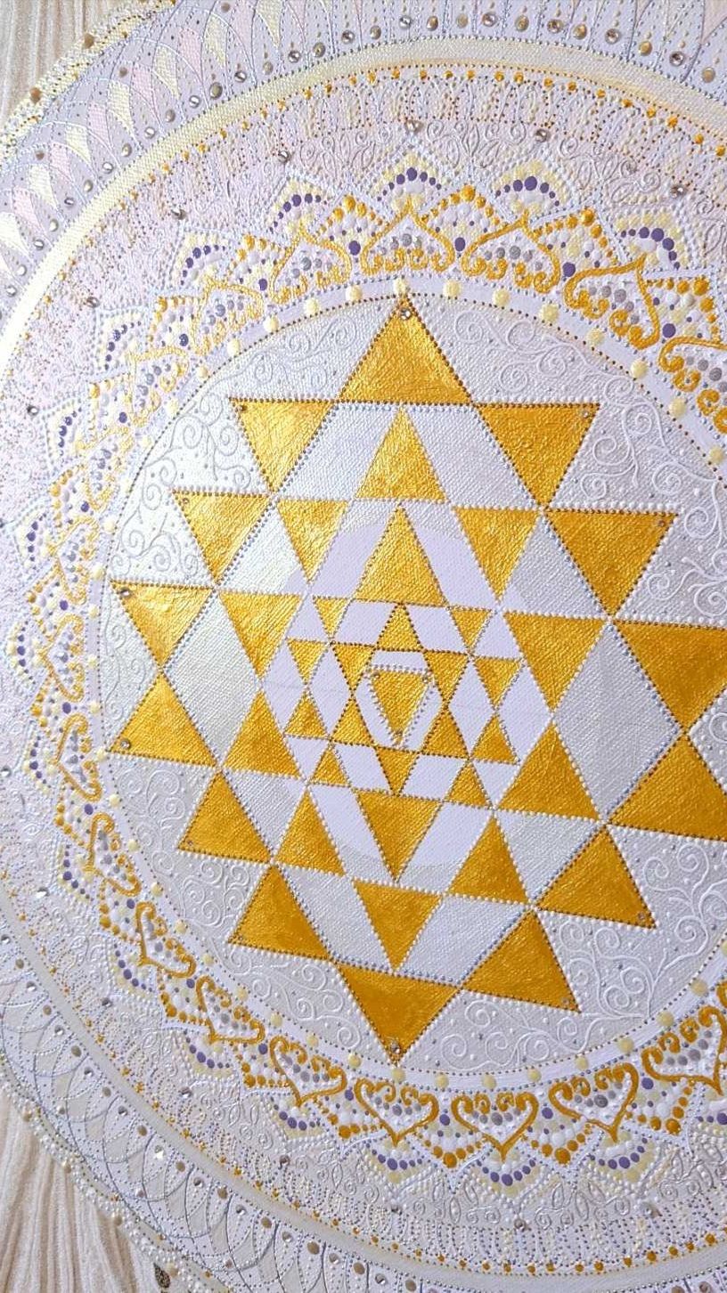 Исцеление через Шри Янтра Вселенской любовью