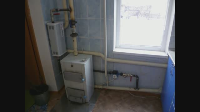 Я раньше много раз монтировал электро котлы и моторчики в водяное трубное отопление . смотреть онлайн