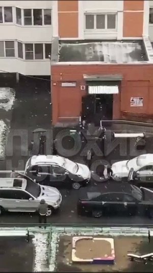 На видео очередное этническое бракосочетание.