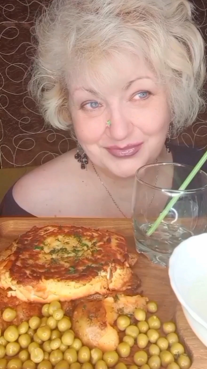 "ЖЕНА МЕЧТА" смотреть онлайн