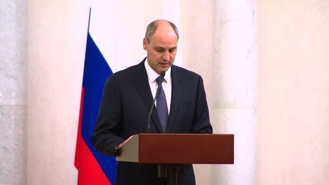 2025_11_17_Паслер вручил уральцам госнаграды смотреть онлайн