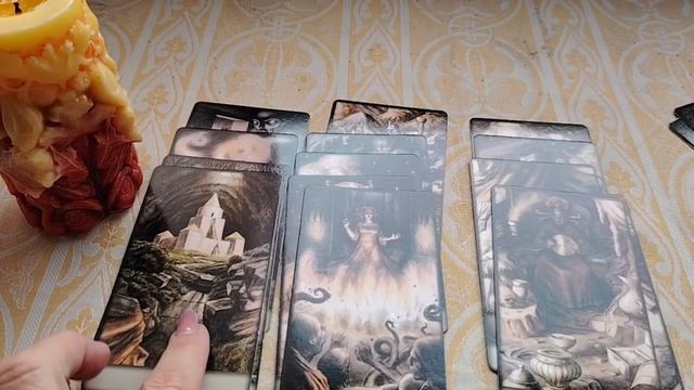 Что позади, Что впереди, Кто остался за спиной ✨💥Таро расклад смотреть онлайн