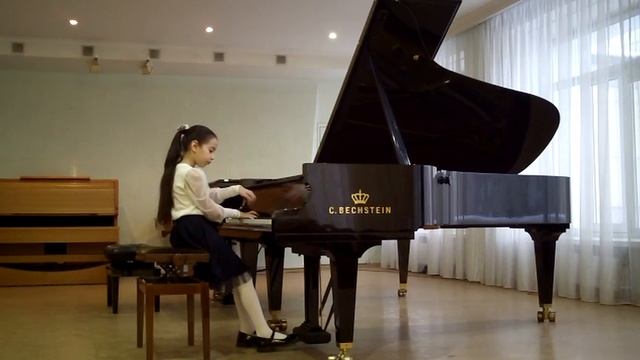 Ф.Лист Юношеские этюды №1 и 4,исп.Софья Эльсайед (2 класс),преп.Большакова Р.А. смотреть онлайн