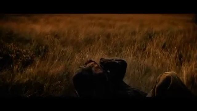 Помолись за наших, мама,
Им еще идти.
За рекой лежит Победа.
До реки - кресты.
сл. Бориса Корчевник смотреть онлайн