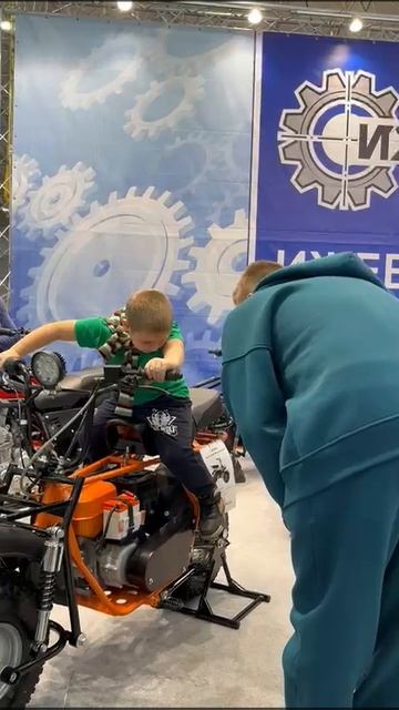 Ижтехмаш на выставке Мотозима. смотреть онлайн