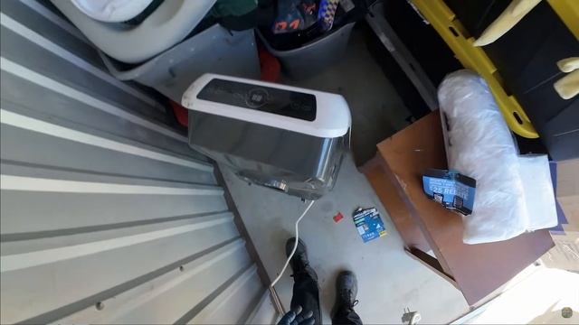 Реднек из Каролины: Выиграл сторадж юнит на аукционе смотреть онлайн