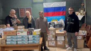 Егор Трофимов опять раздавал в часовнях СВО иконы Светланы.mp4