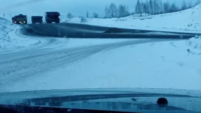 Круглосуточный движ на карьере